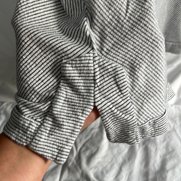 Lucky brand tank top - Picture 3 of 5